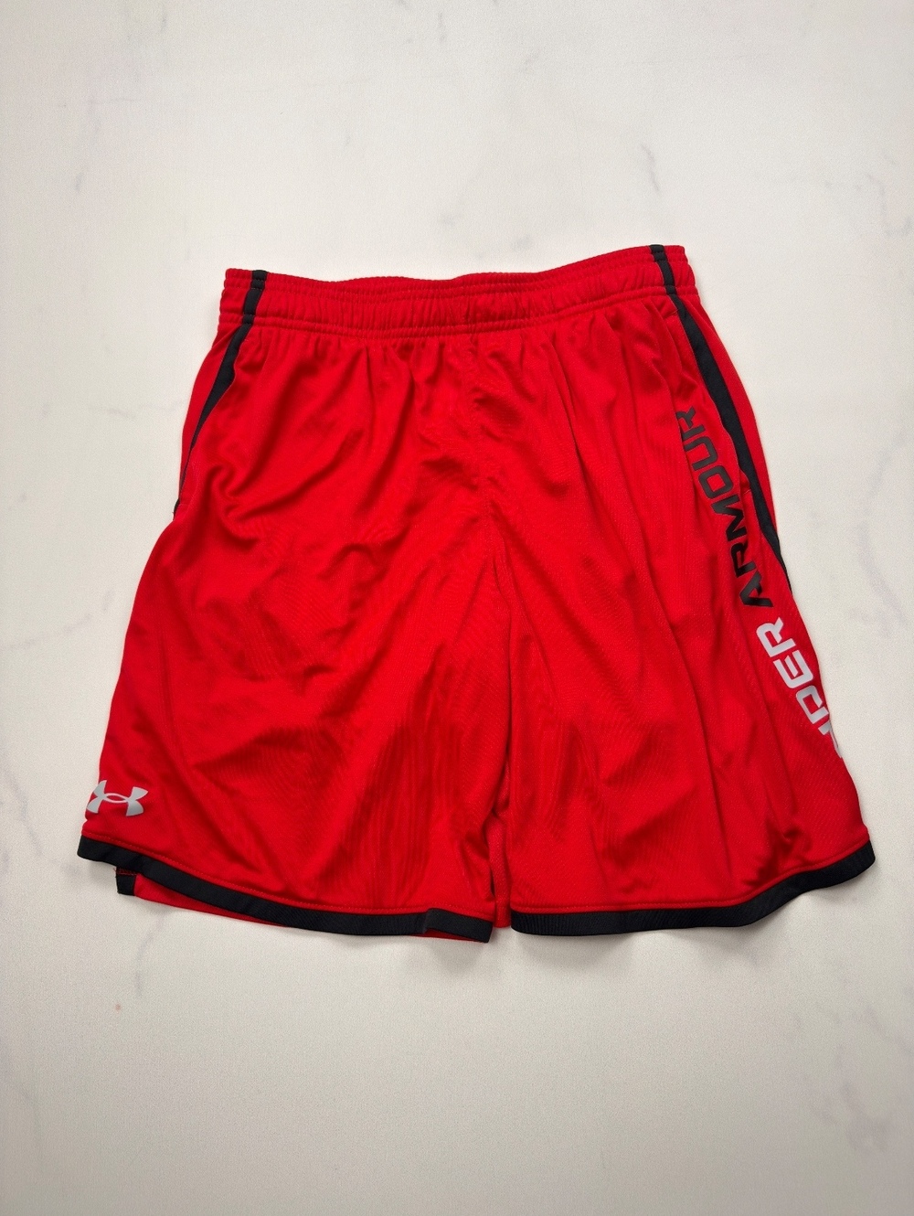 Under Armour Athletic Shorts Red Loose Fit - Boys YXL